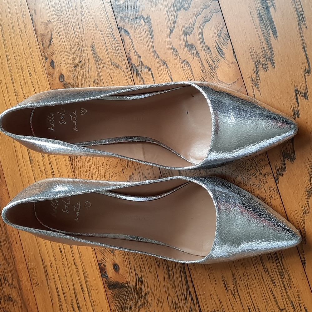 Banana Republic 👠